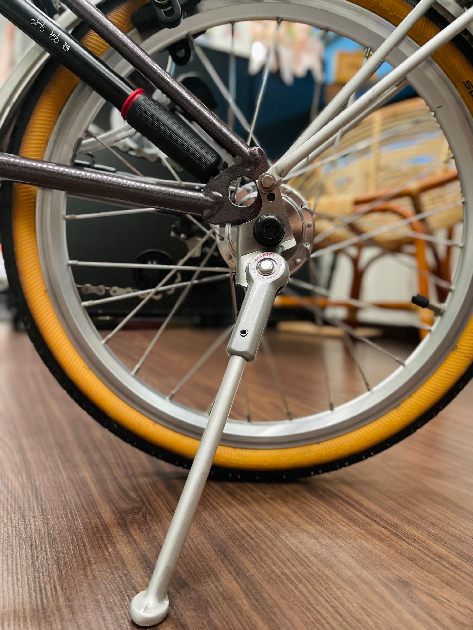 Minoura Kickstand v3 for Brompton