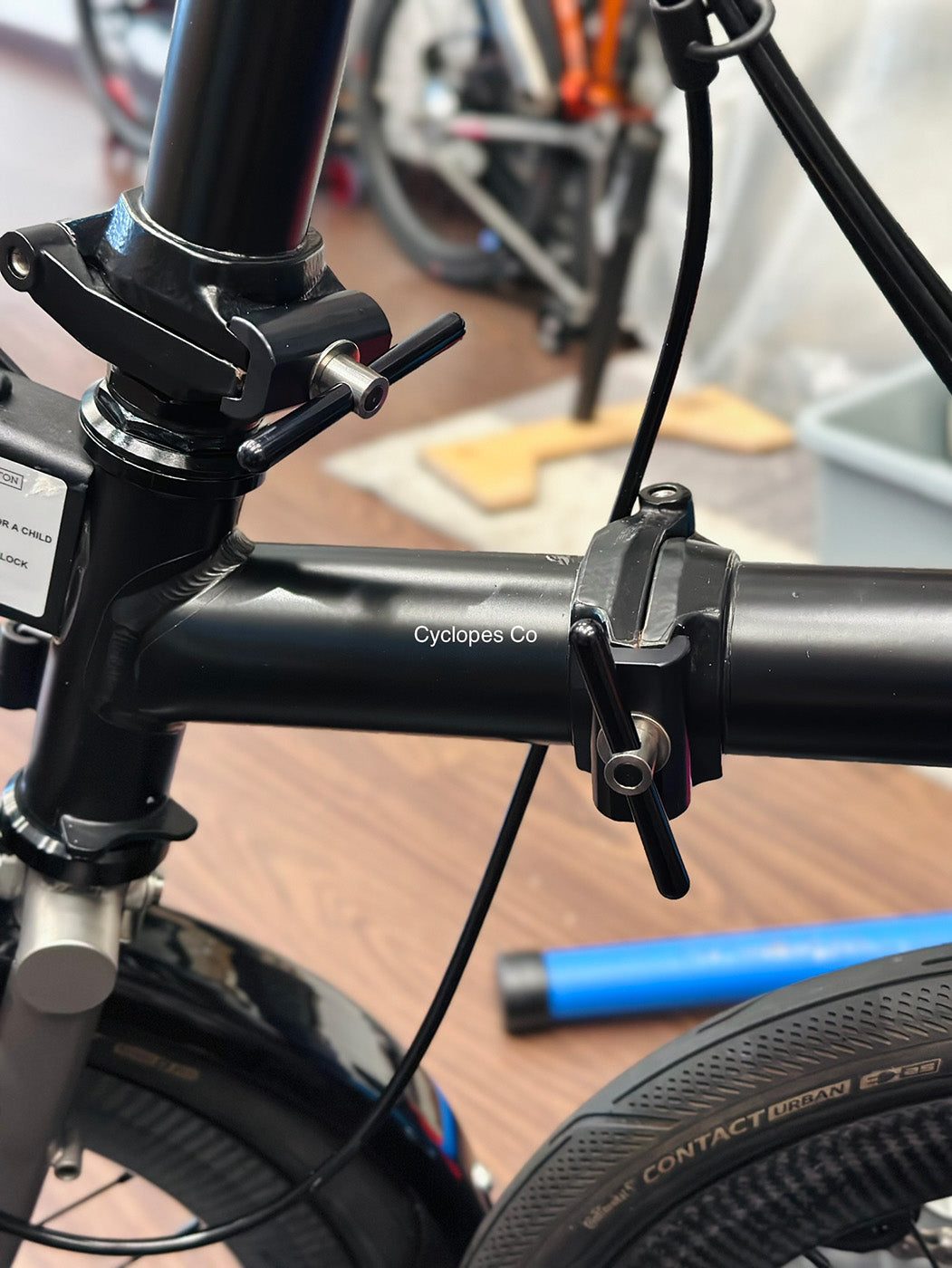 Brompfication Hinge Clamp
