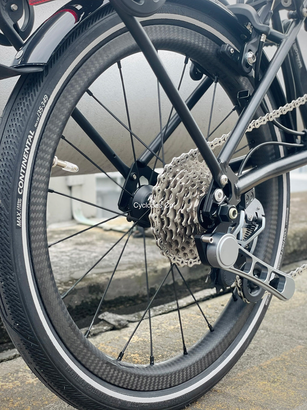 Derailleur arrière Shimano GRX RX827 Di2 12 vitesses - Partie cycle Derailleur arrière Shimano GRX RX827 Di2 12 vitesses - Partie cycle