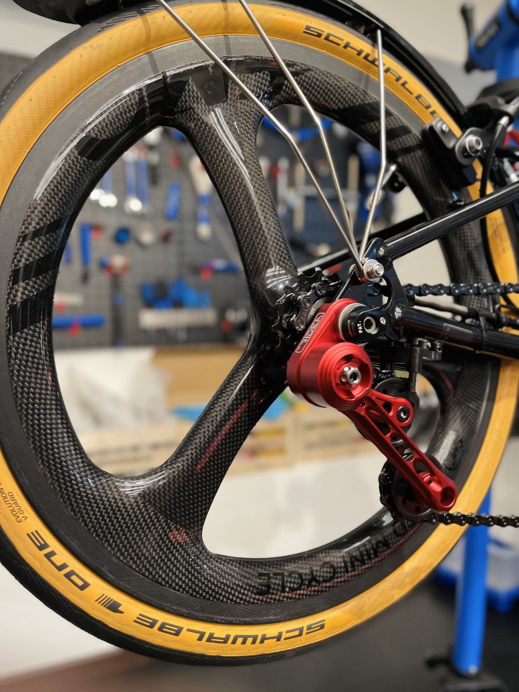 SMC GOVAN-TRI-SPOKES-349-TW2