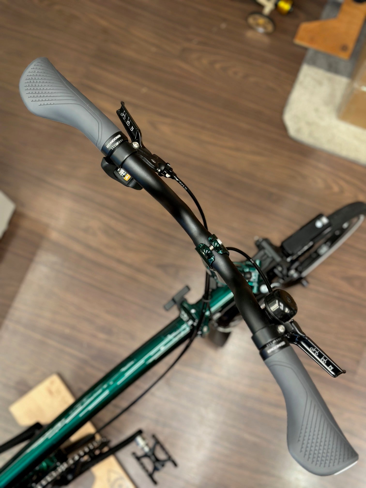 Brompton Ergon Grips Ergon Gp3 Biokork Ergon Brompton Grips Brooks