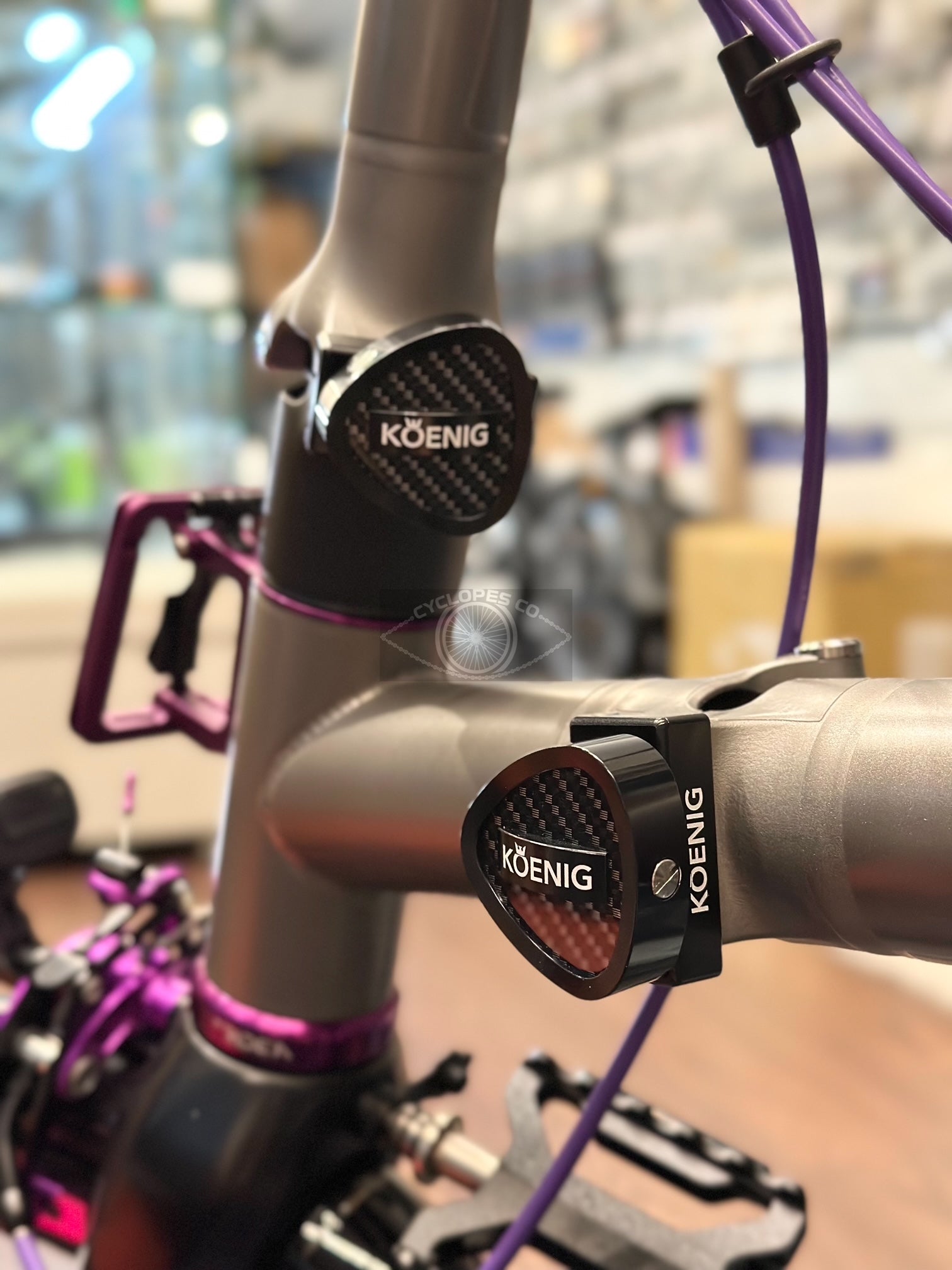 Koenig Hinge Clamps for T Line